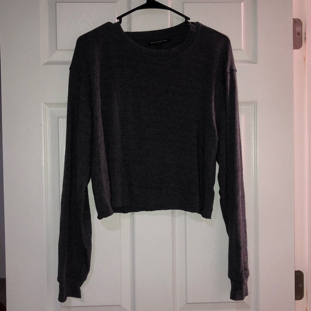 Brandy Melville cropped sweater